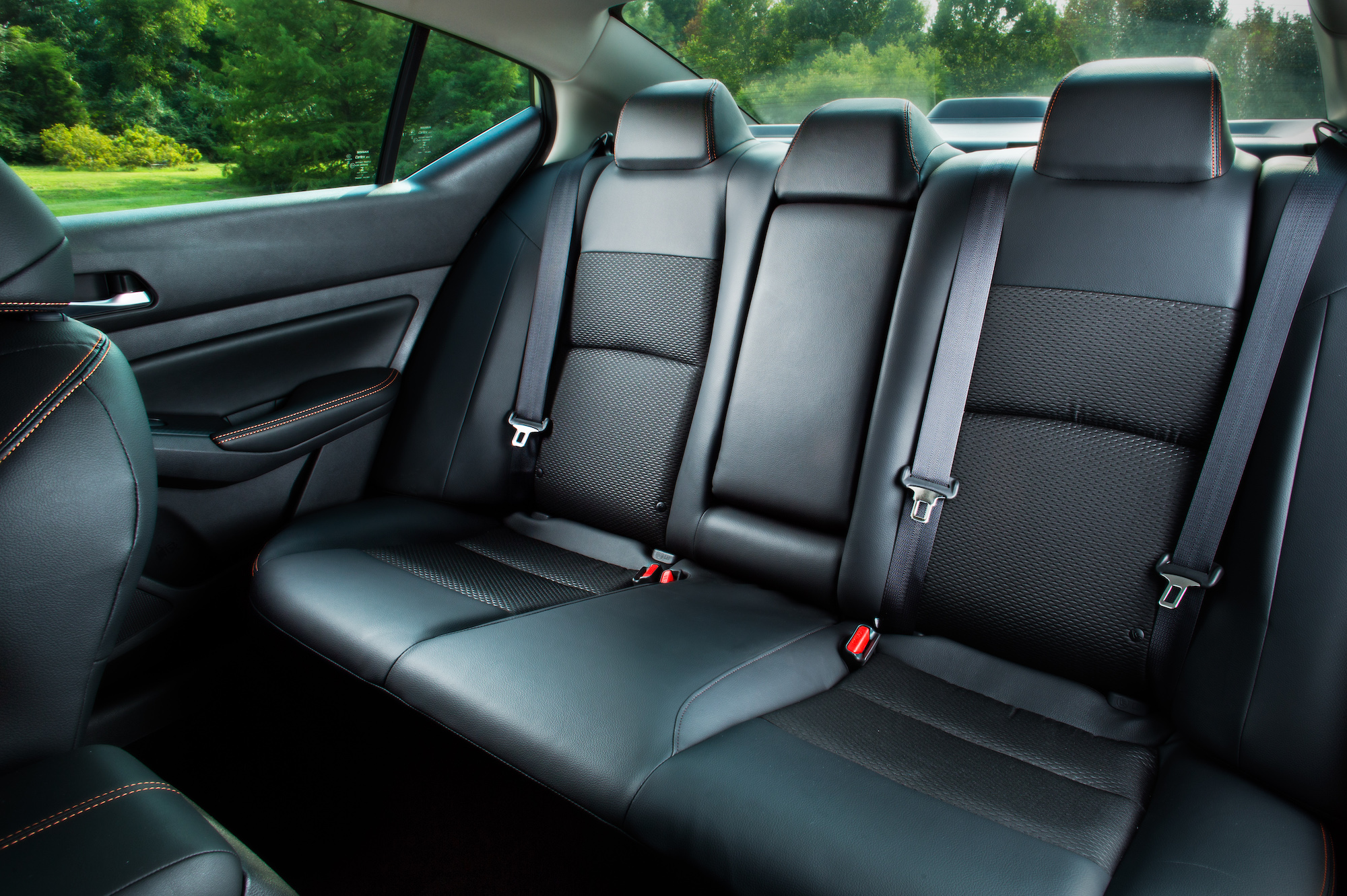 2022-Nissan-Altima-interior.jpg 2022-Nissan-Altima-interior.jpg