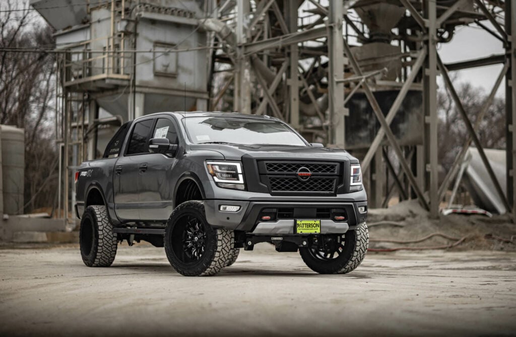 decked out nissan titan